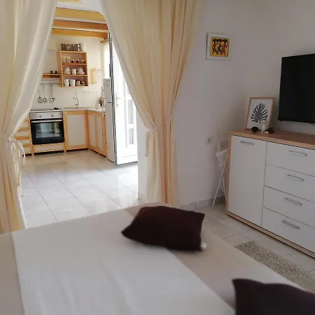 Apartament Cactus Donji Okrug (Ciovo)