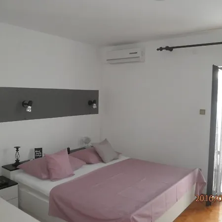 Apartament Cactus *