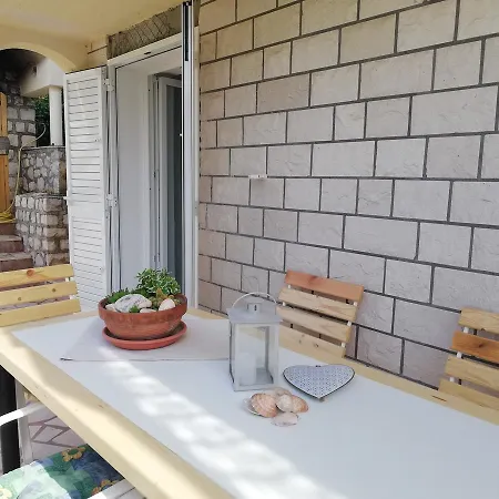 Cactus Apartament Donji Okrug (Ciovo)